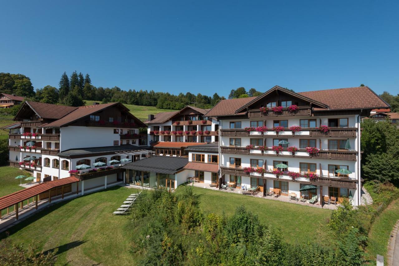 Hartungs Hoteldorf フュッセン エクステリア 写真