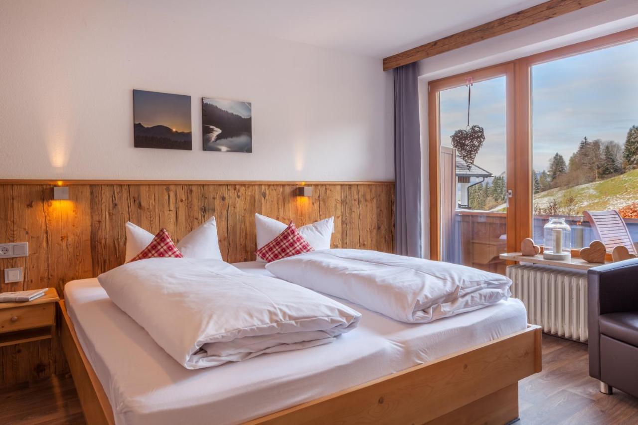 Hartungs Hoteldorf フュッセン エクステリア 写真