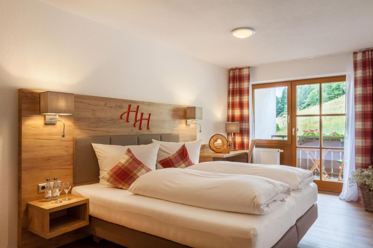 Hartungs Hoteldorf フュッセン エクステリア 写真