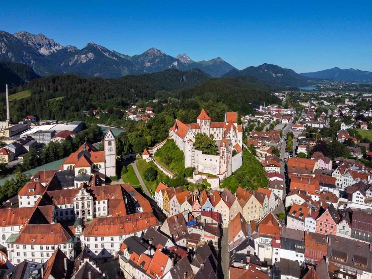 Hartungs Hoteldorf フュッセン エクステリア 写真